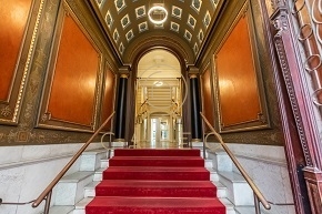 Eingangstreppe